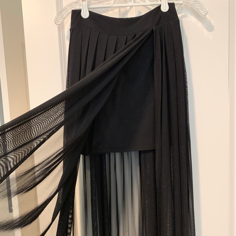 Black mini skirt with sheer black overlay - Picture 4 of 6